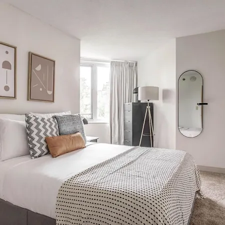 Apartment Back Bay 2br2b Steps From Prudential Center Bos-407