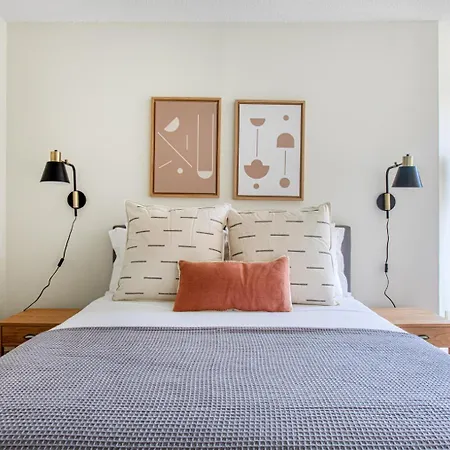 Back Bay 2br2b Steps From Prudential Center Bos-409 *