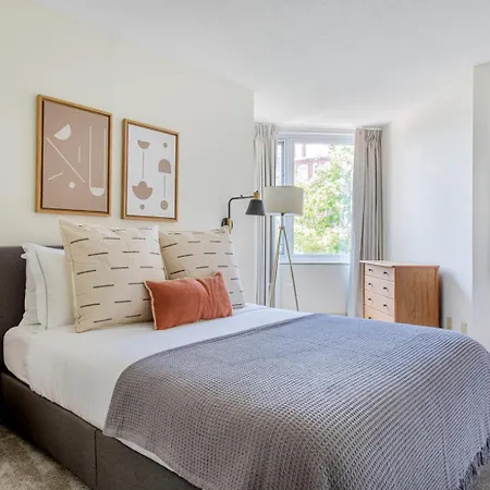 Back Bay 2br2b Steps From Prudential Center Bos-409 Boston