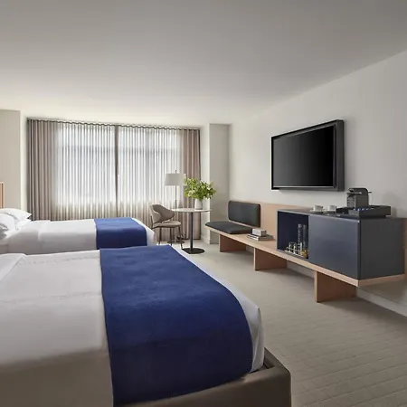 Aka Common Hotel