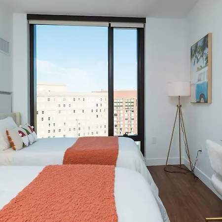 Apartment Back-bay Penthouse Downtown & Parking & Gym Boston