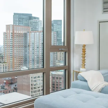 Upscale Penthouse W Gym & Parking Near Mgh & Tufts * Boston
