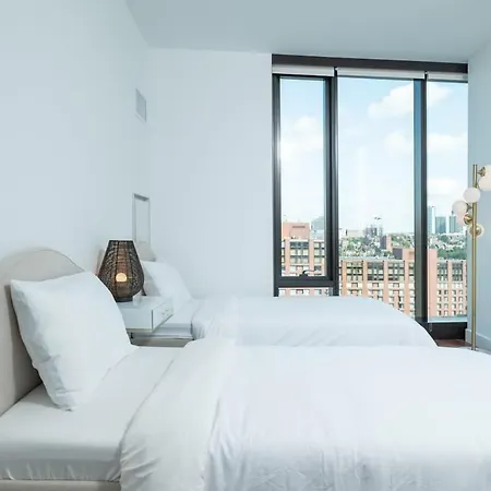 Back-bay 2br Penthouse W Roof And Gym *