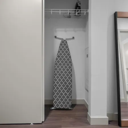 Kendall Sq 2br Gym Doorman Nr Mit Bos-39 Apartment