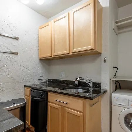 Functional 367 Apartment