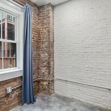 Convenient 538 Boston
