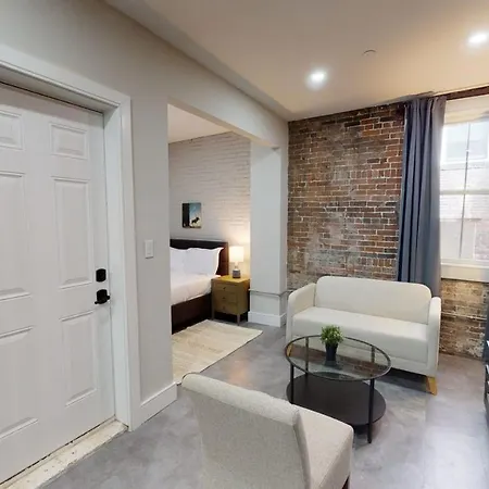 Convenient 538 Boston