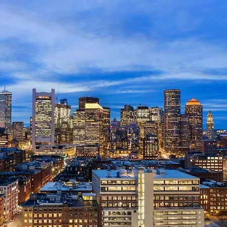 High-end 2br 2ba Unit In Seaport