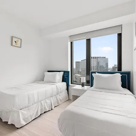 High-end 2br 2ba Unit In Seaport *