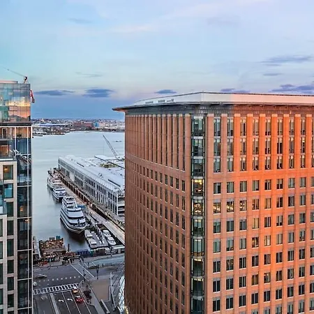 High-end 2br 2ba Unit In Seaport Apartment