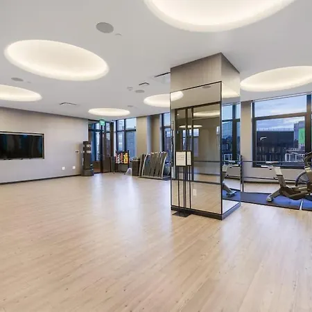 High-end 2br 2ba Unit In Seaport *