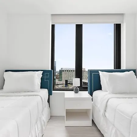 High-end 2br 2ba Unit In Seaport Apartment