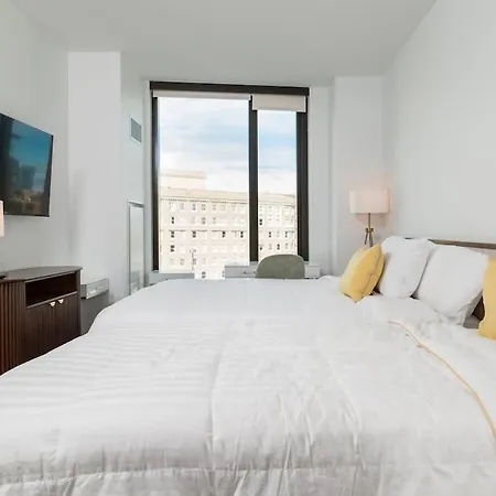 Back-bay 2br W Roof Gym Parking Boston