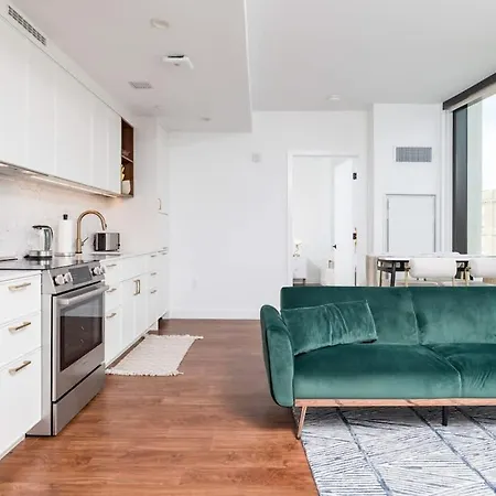 Apartment Back-bay 2br W Roof Gym Parking Boston