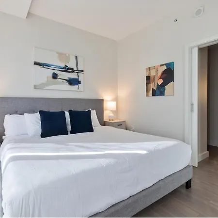 Luxury In Heart Of Back Bay Apartment *