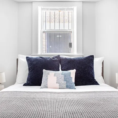 Brighton 2br W Wd By Restaurants Shops Bos-395 Apartment *