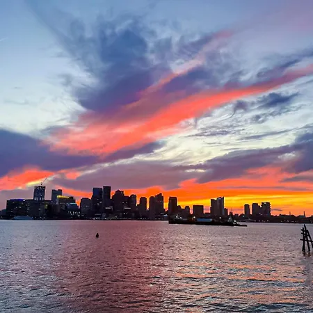 Apartment Harbor View Breeze Boston