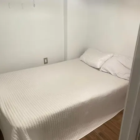 Great One-bedroom In * Boston