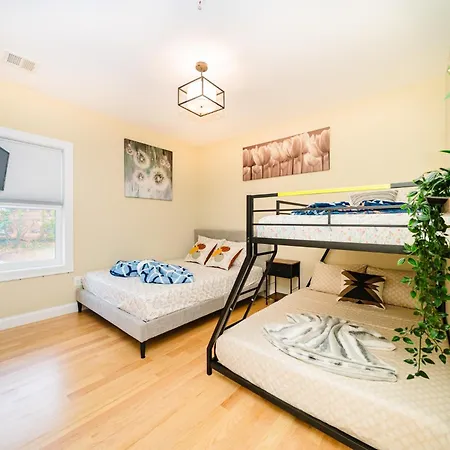 Apartment Sleek 3br - World Cup 2026 Escape - Near Franklin Park 60-3