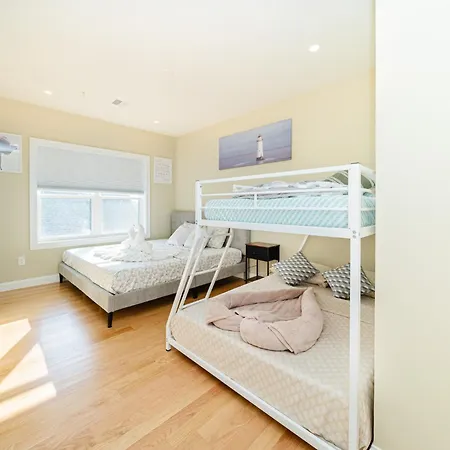 Sleek 3br - World Cup 2026 Escape - Near Franklin Park 60-3 *