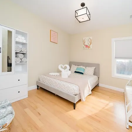Apartment Sleek 3br - World Cup 2026 Escape - Near Franklin Park 60-3