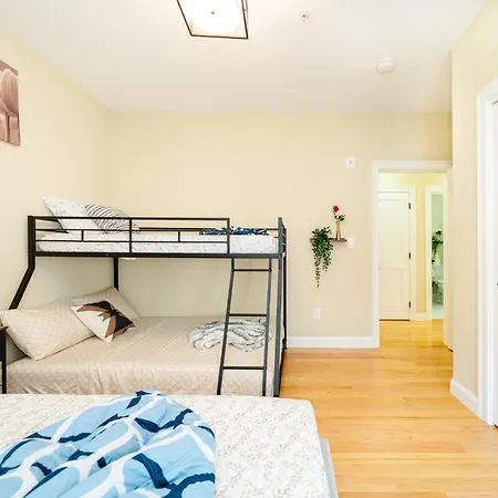 Apartment Sleek 3br - World Cup 2026 Escape - Near Franklin Park 60-3 Boston