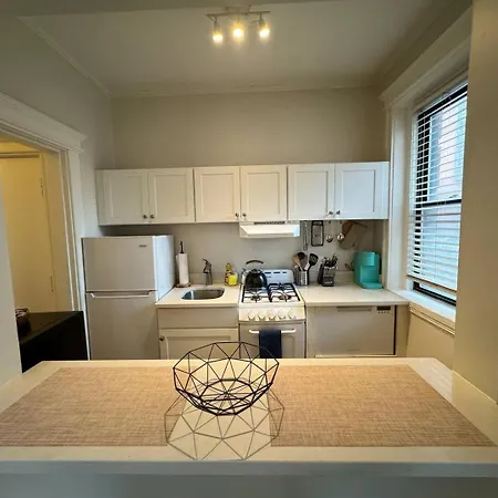 Apartment Cozy 1 Bed Near Medical Boston