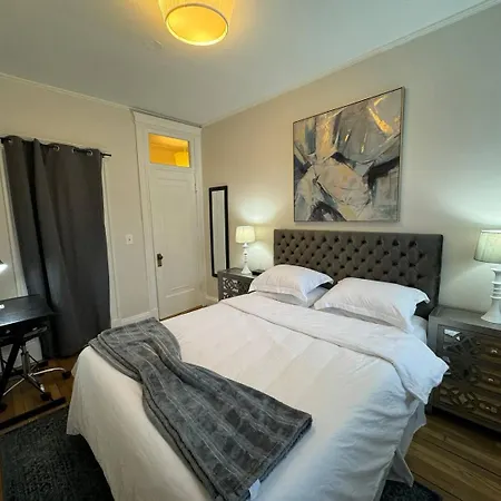 Cozy 1 Bed Near Medical *
