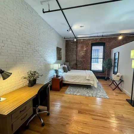 Sunny & Spacious Back Bay Apartment Boston