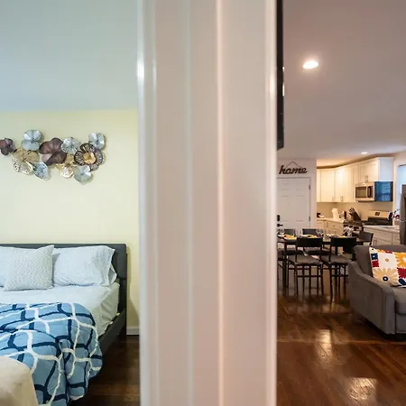 Apartment Stylish 4br Pet-friendly Near Savin Hill, I-93 & Red Line 30-1