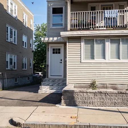 Apartment 30-3 - 3br - Cozy Near Franklin Park Zoo