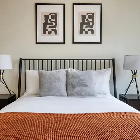 Apartment Back Bay 1br W Gym Nr Copley T Bos-875
