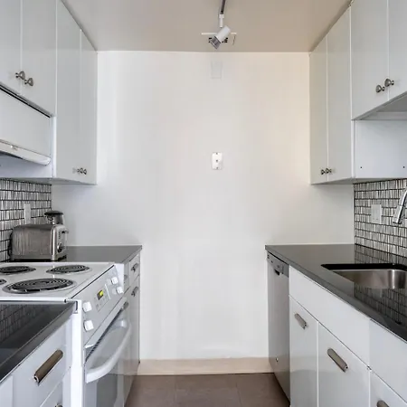 Back Bay 1br W Gym Nr Copley T Bos-875 * Boston