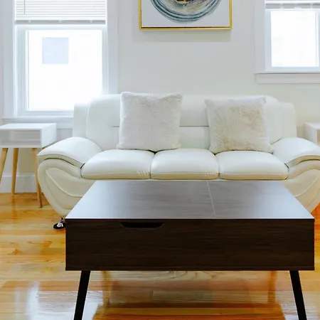 Modern 3br & 3ba - Patio, Bathtub, Walk To Red Line 82 Apartment Boston