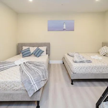 4br World Cup Base - Cozy & Modern - Near Franklin Park 60-1 Apartment