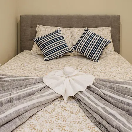 4br World Cup Base - Cozy & Modern - Near Franklin Park 60-1 Apartment *