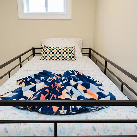 4br World Cup Base - Cozy & Modern - Near Franklin Park 60-1 *