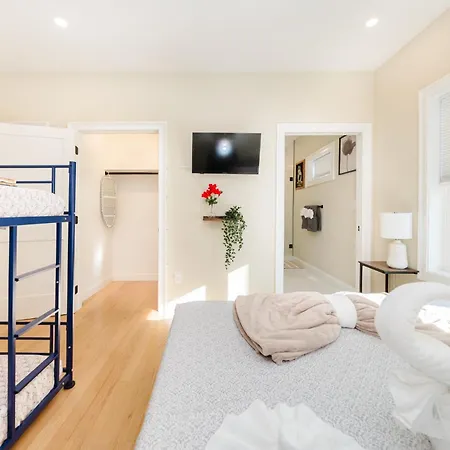 4br World Cup Base - Cozy & Modern - Near Franklin Park 60-1 Apartment *