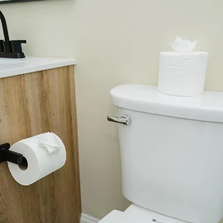 4br World Cup Base - Cozy & Modern - Near Franklin Park 60-1 Apartment