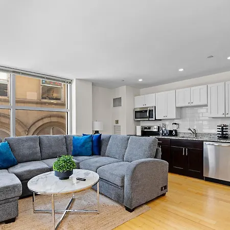 Apartment Furnished In Downtown