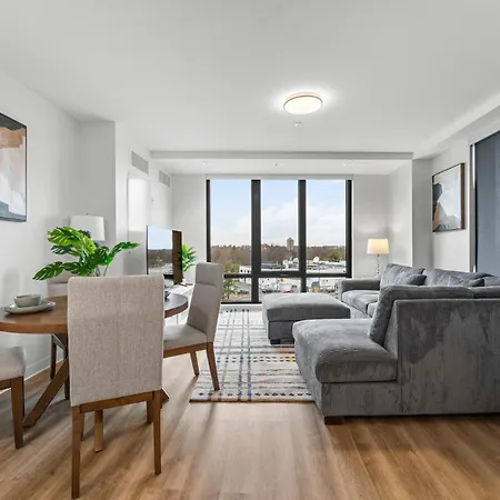 Furnished Luxury Next To Harvard Stadium Apartment