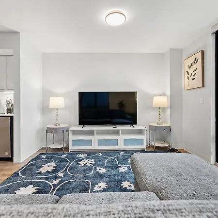 Apartment Furnished Luxury Next To Harvard Stadium *