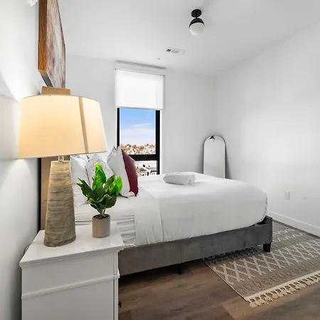 Luxury Furnished Near Logan Airport