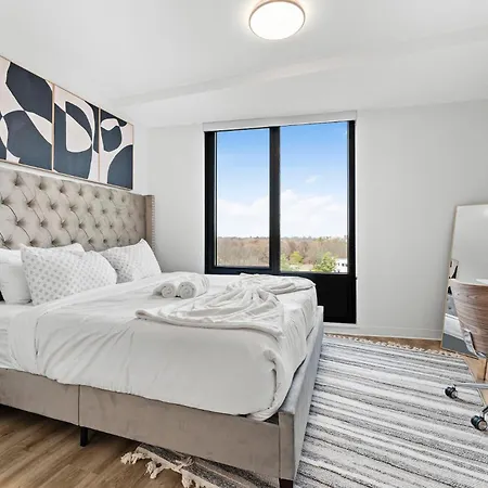 Furnished Luxury Next To Harvard Stadium Apartment