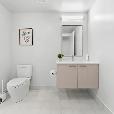 Furnished Luxury Next To Harvard Stadium Apartment *