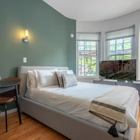 Apartment Well-situated S End W Wd Nr T Stops Bos-136