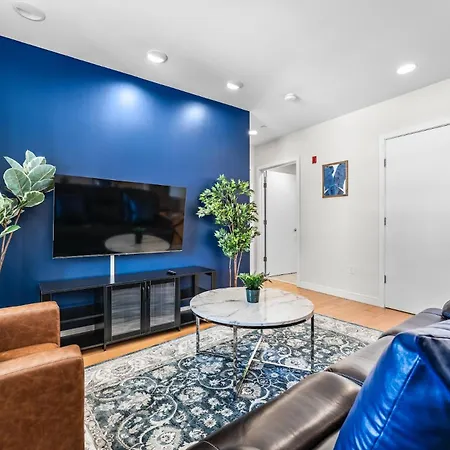 Beautiful 2br In Southend Apartment