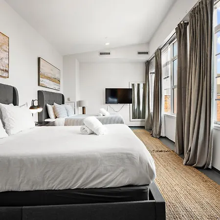 Apartment Furnished Loft Style In Southend Boston