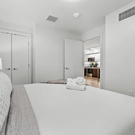 Apartment Furnished Luxury Next To Harvard Stadium *