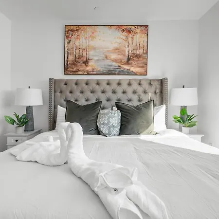 Luxury Furnished Near Logan Airport *